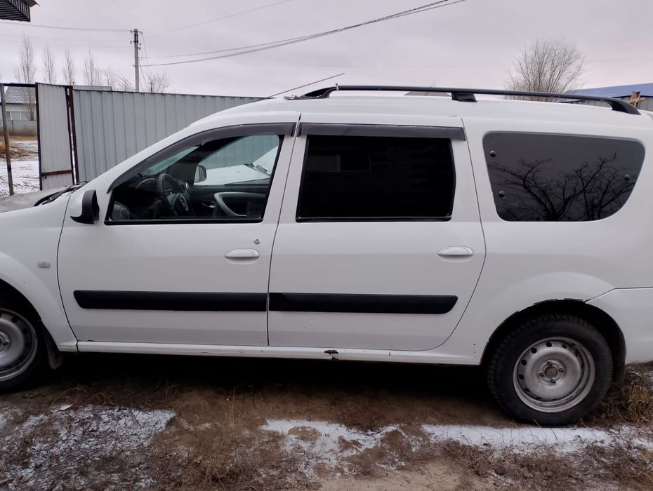 Продам 2 ларгуса