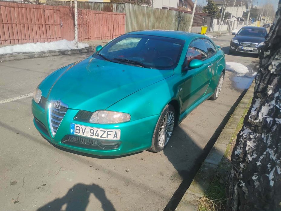 alfa romeo gt 2005 1.9 150cp schimb sau 2000 euro