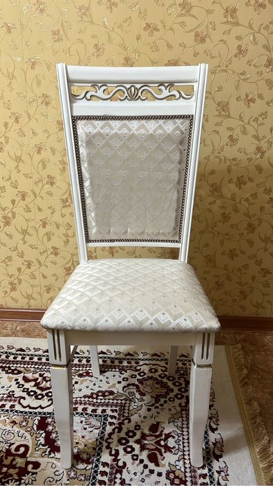 Стол , стулья и горка