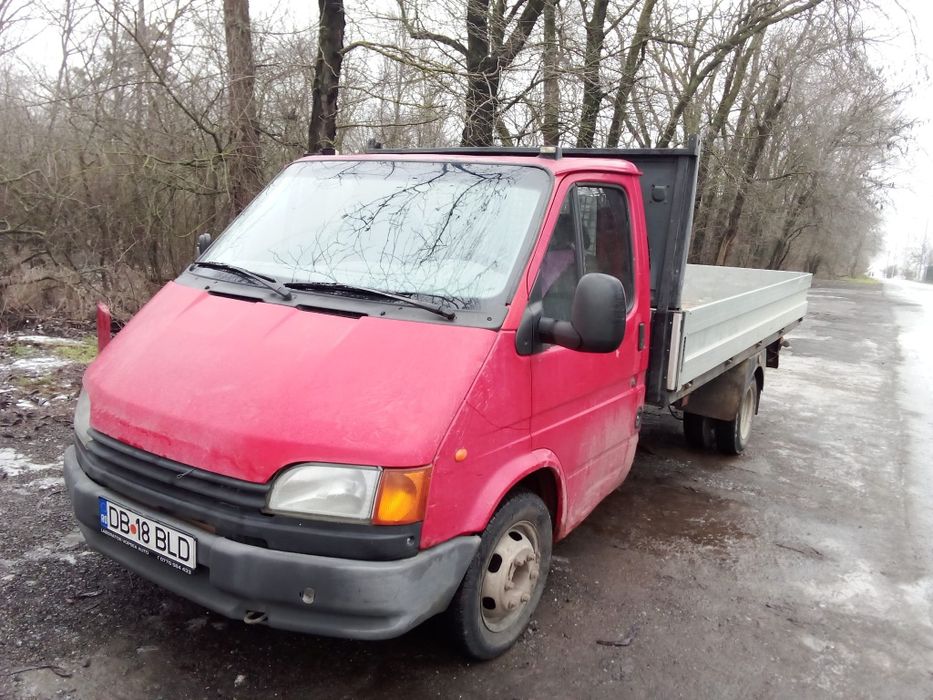 Remorca Ford Transit