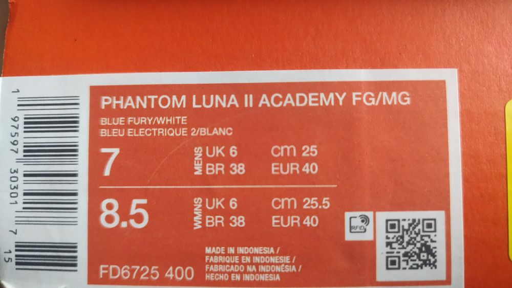 Ghete fotbal crampoane NOI Nike Phantom Luna II Academy marimea 40