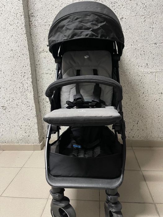Коляска Joie Pact в отличном состоянии