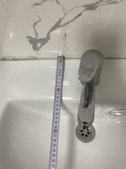 Раковина с пьедисталом Белая