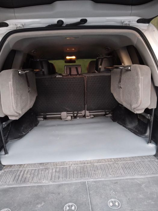 Продам автомашину Toyota Land Cruiser