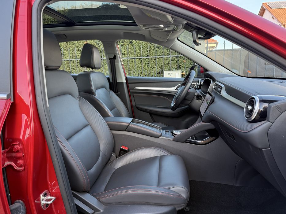 MG ZS EV Luxury Long Range