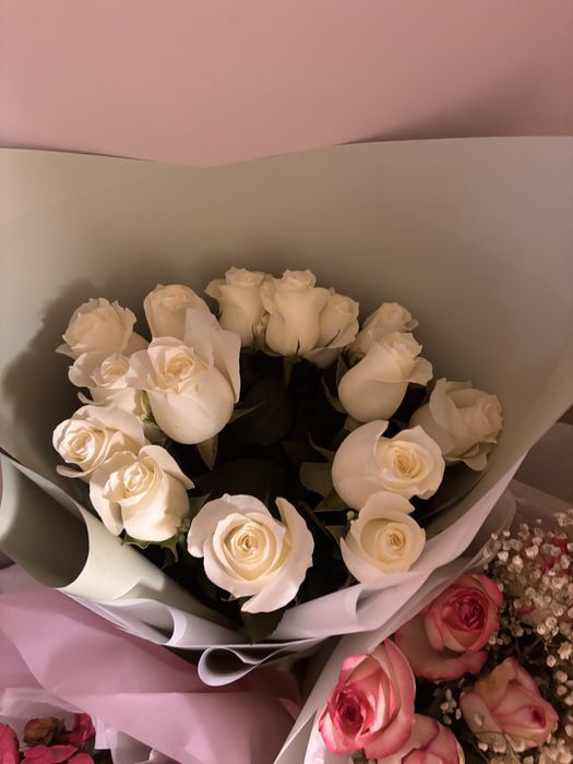 Продам цветы свежие розы
