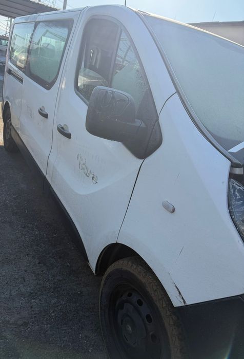 Dezmembrez Renault trafic/Opel  vivaro 2017