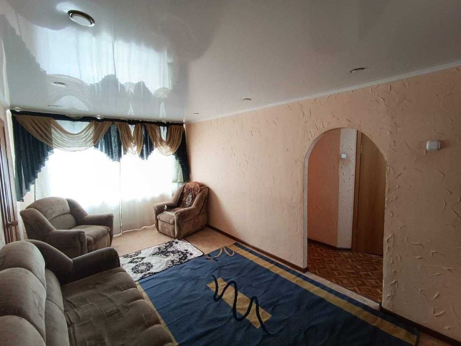 *Продается 2-х комн в Центре города ! Район ТД Абзал!