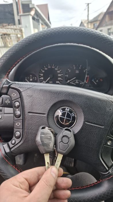 Programare,copiere chei,reparati cheie,chei deblocare mașină