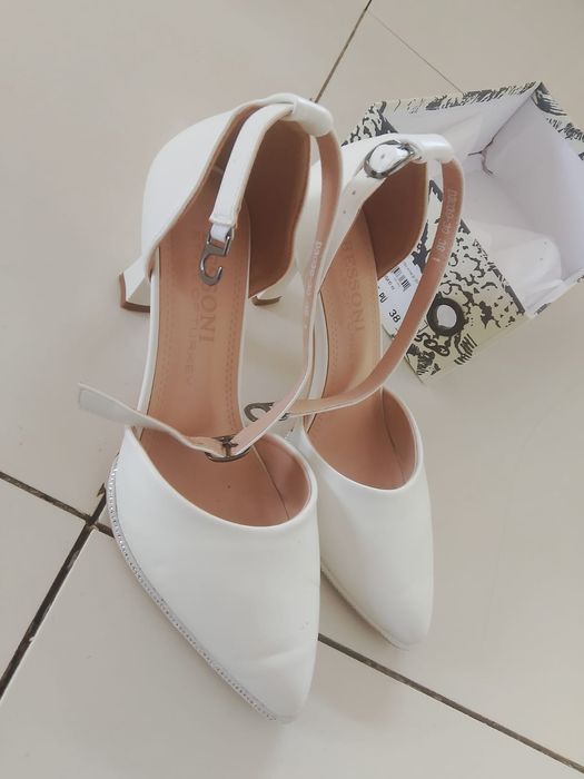 Продам туфли в хорошем состоянии