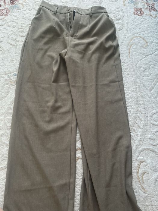 Вся одежда по 2500