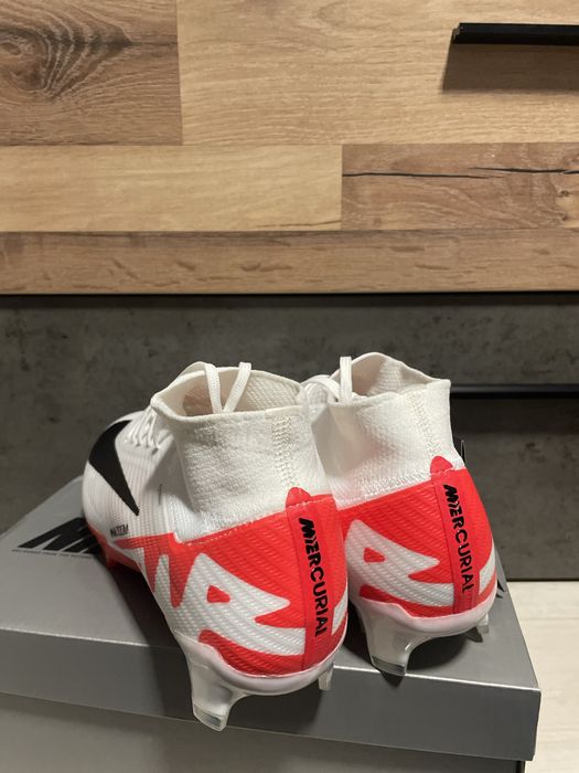 Nike Superfly 9 Elite Fg 42