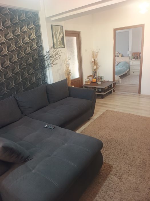Apartament 2 camere, piața Traian(Vaslui),bloc 2020, etaj 3/4, 61 mp utili+ boxa 8mp.