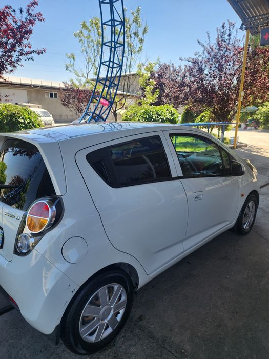 Srochno, Spark oq, 3-pozitsiya sotiladi, 2012-yil , bir qo'l mashina,