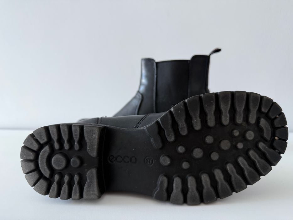 Продам кожанные полусапоги, ECCO