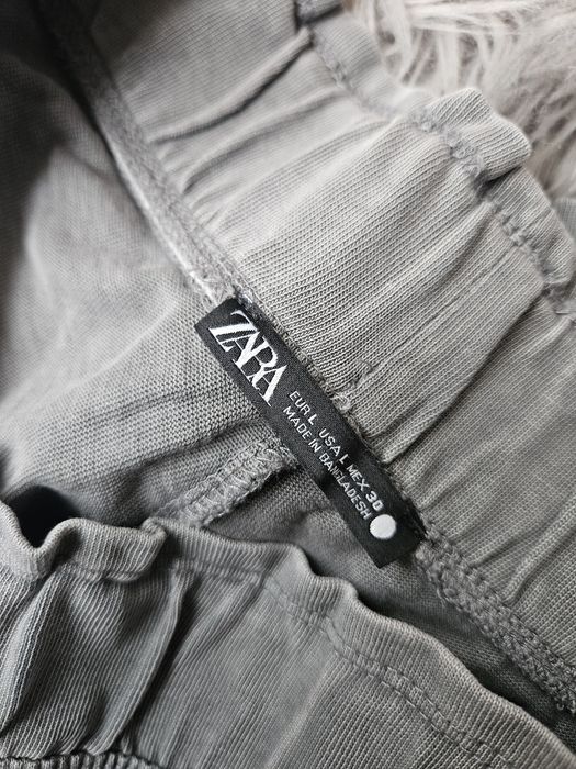 Pantaloni trening zara