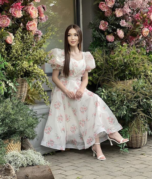 Продам нежное платье