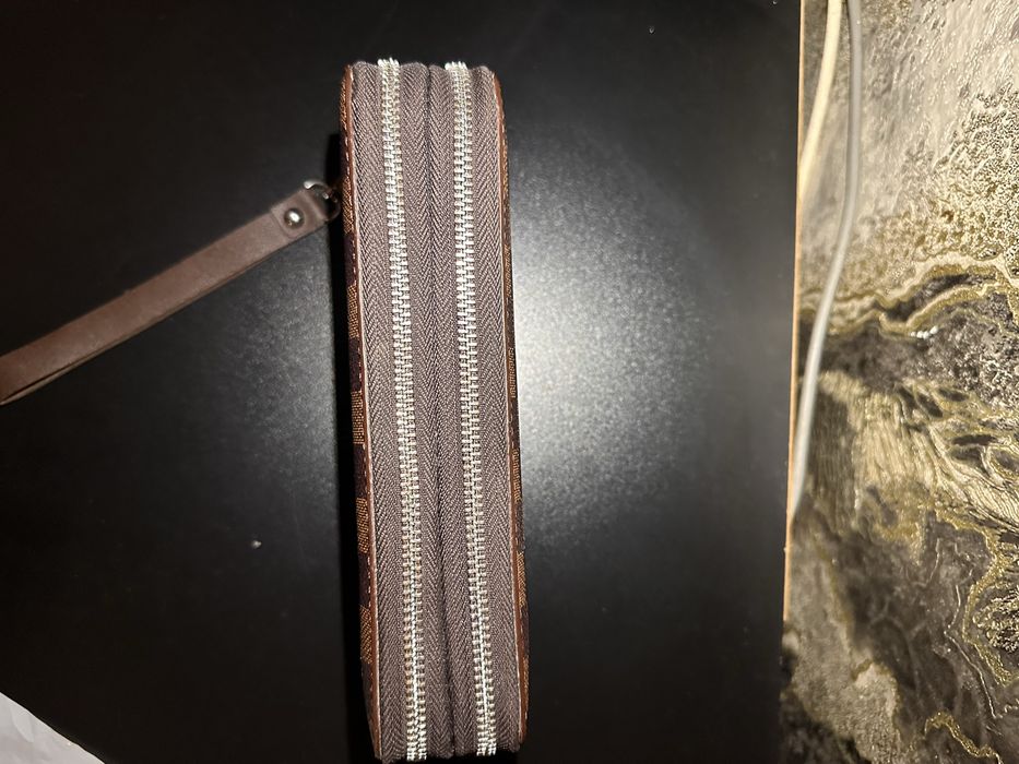 портфейл Louis Vuitton