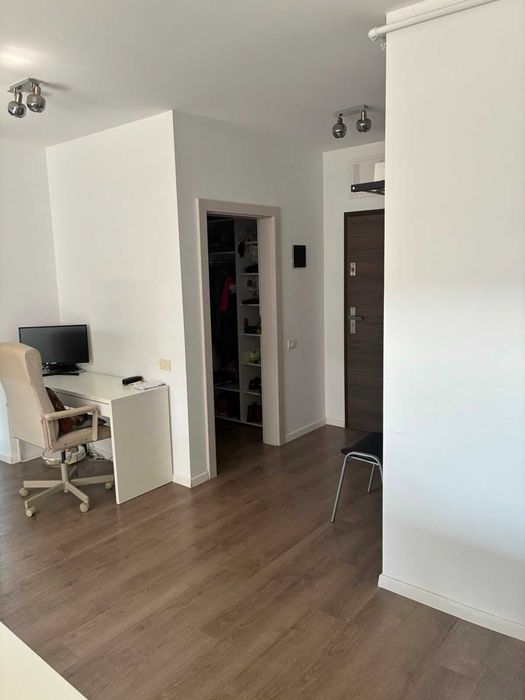 Apartament 2 camere + loc de pacare zona Nord