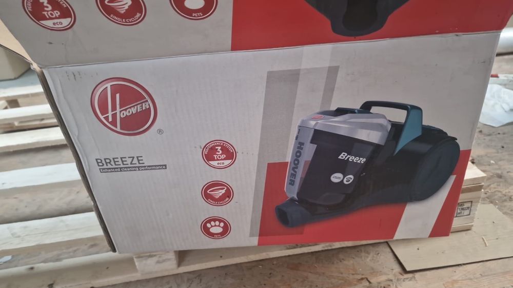 Aspirator fara sac Hoover Breeze