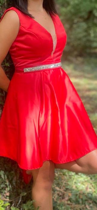 Официална рокля  червена