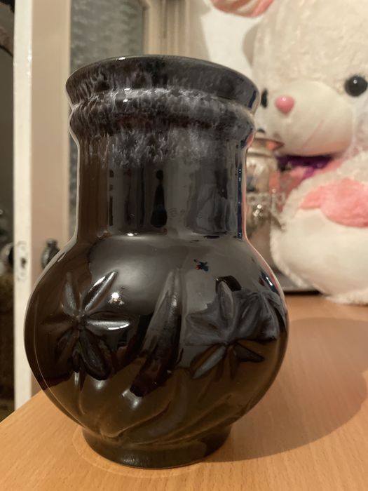 Продаю Вазы для цветов