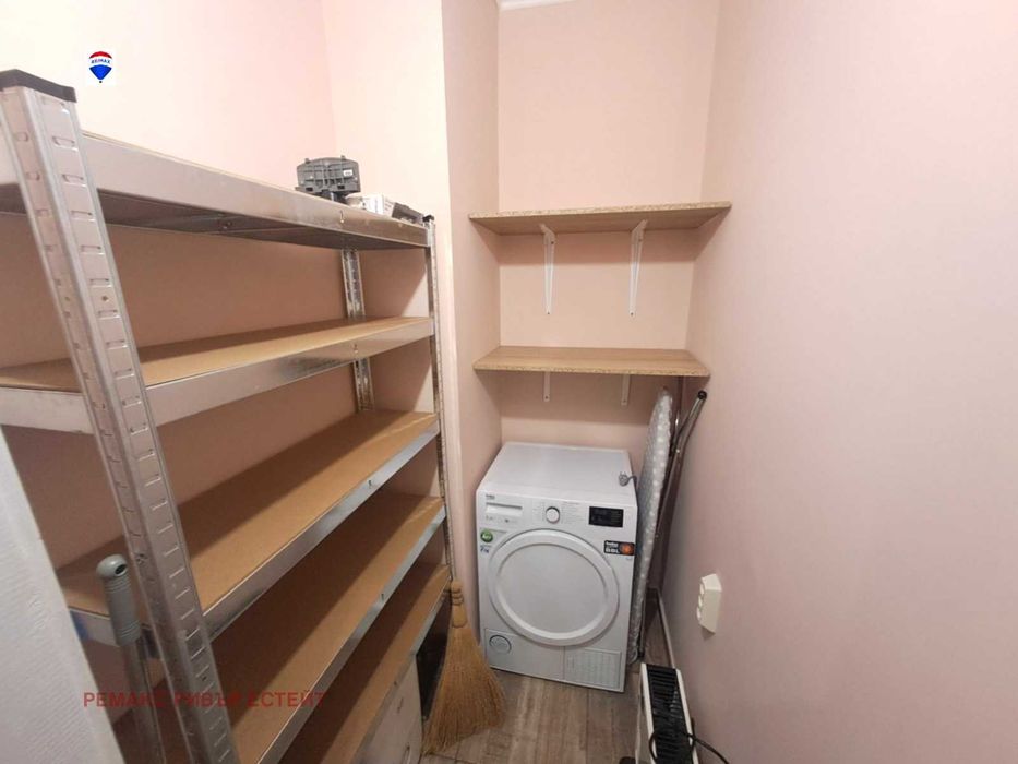 Дава се под наем Двустаен апартамент в Русе, Здравец - 64 кв.м за 408 € - Снимка #4