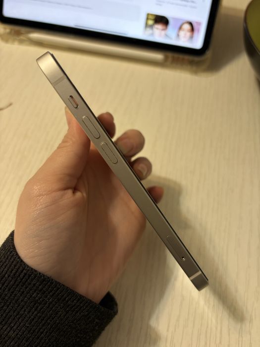 iPhone 12, 128gb, white