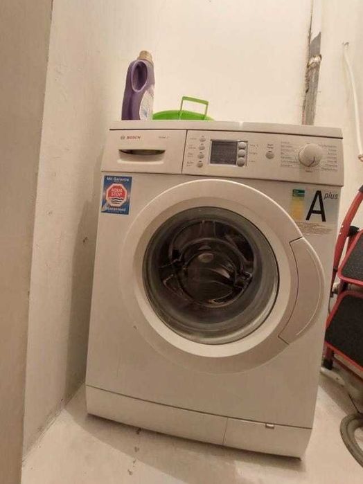 Дава се под наем Тристаен апартамент в Плевен, Широк център - 65 кв.м за 298.86 € - Снимка #3