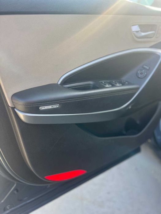 Hyundai Grand  Santa FEE 7 locuri