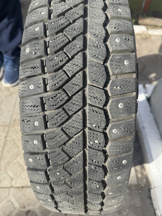 Продам зимние шины с дисками в отличном состоянии