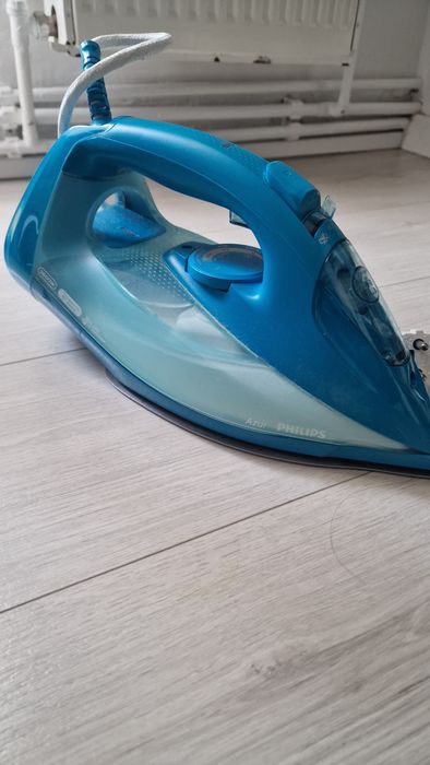 Fier de calcat philips!