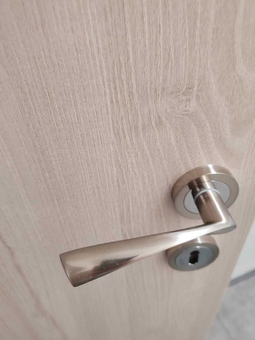 Дръжки за интериорни врати - Domino Romana