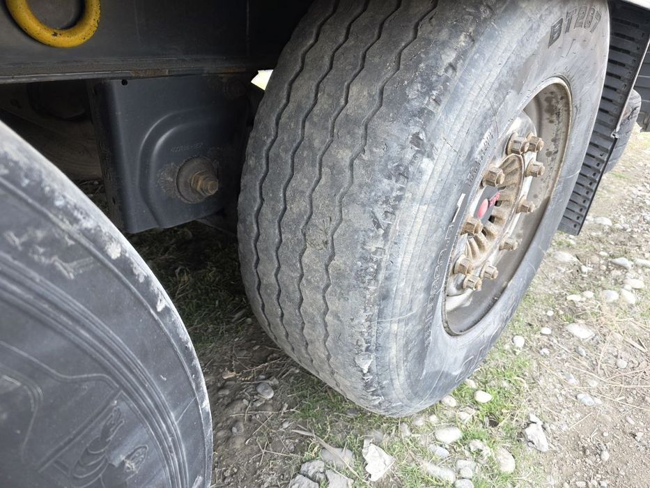 Прицеп KRONE Сотилади 
 Йили: 2017