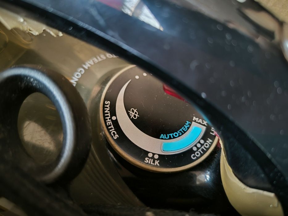 Утюг Philips продаётся