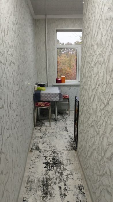 Chirchiq 1 xonali uy sotiladi