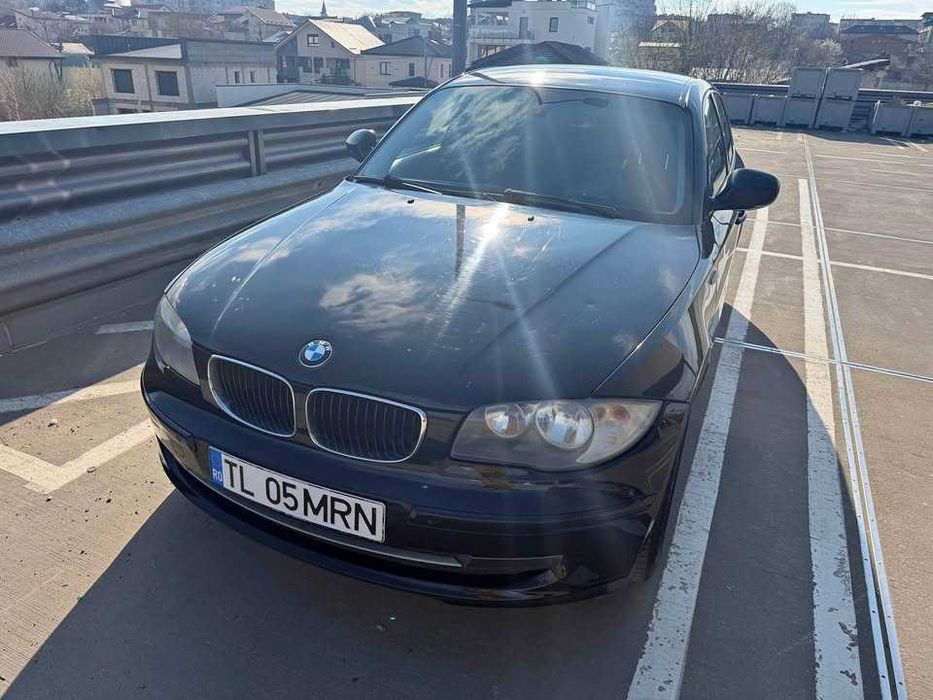 Vând BMW Seria 1 123d 2009