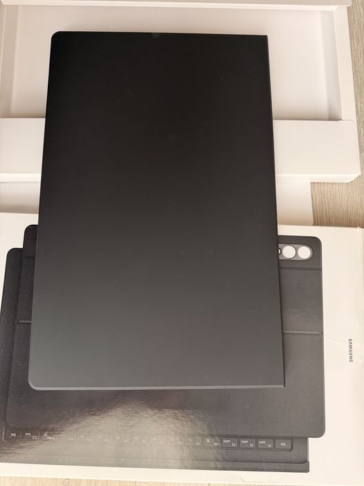 Husă cu Tastatură pentru Galaxy Tab S10 Ultra | S9 Ultra