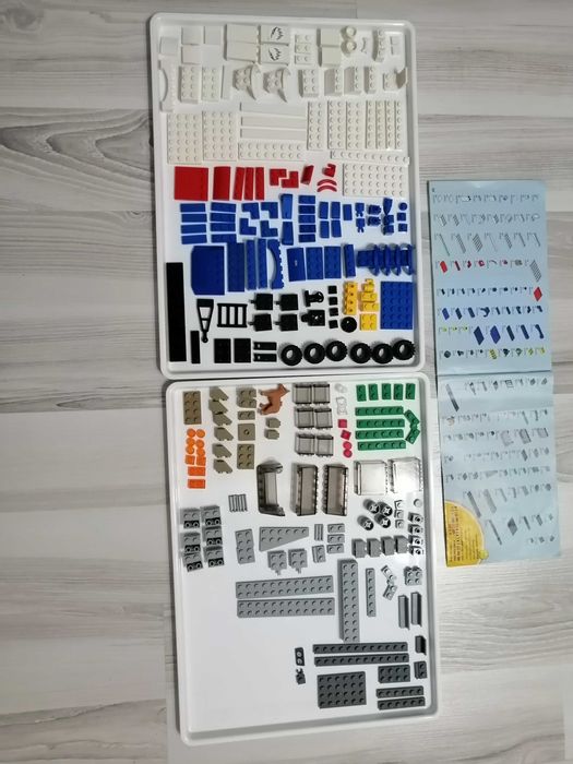 Seturi LEGO City: 60117 si 60128