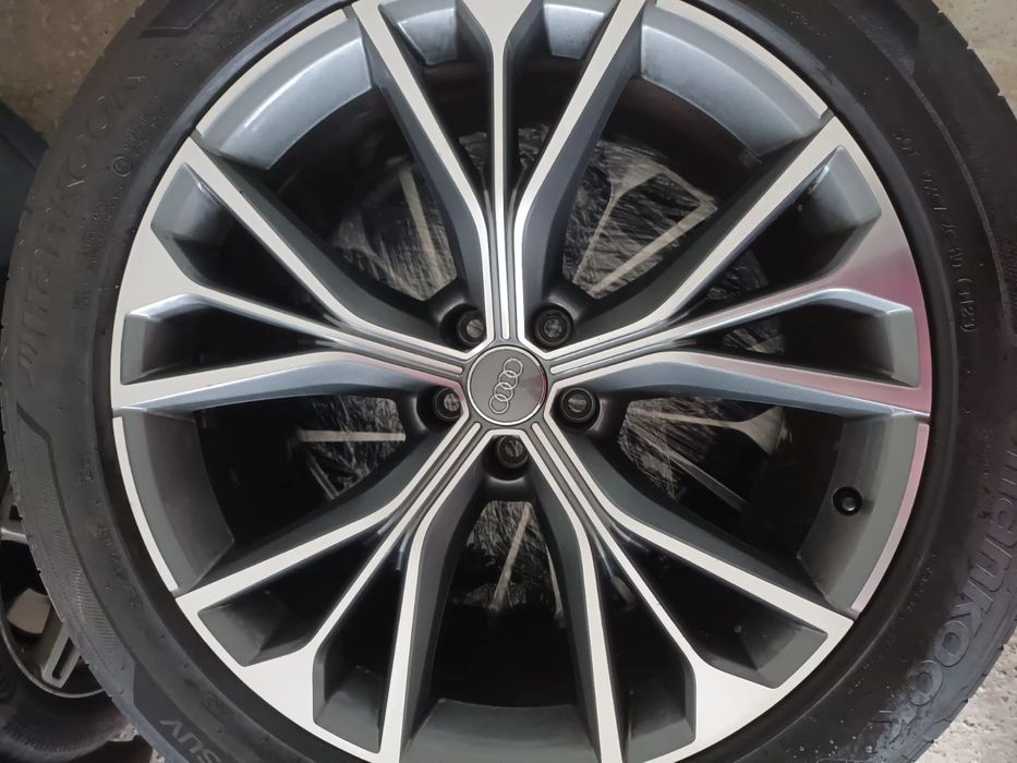 Jante OEM Audi Q8/SQ8/RSQ8 pe 21 anv vara