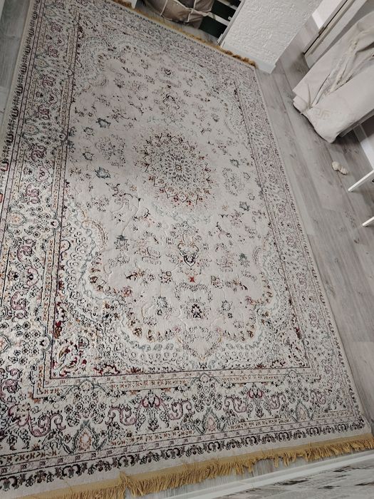 Продам ковры турецкие