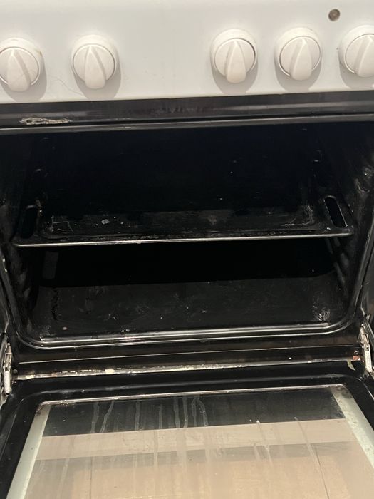 Элетричечкая плита indesit