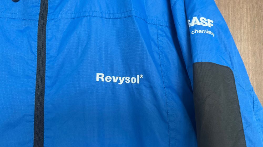 НОВО Мъжко работно яке на BASF-размер L/XL