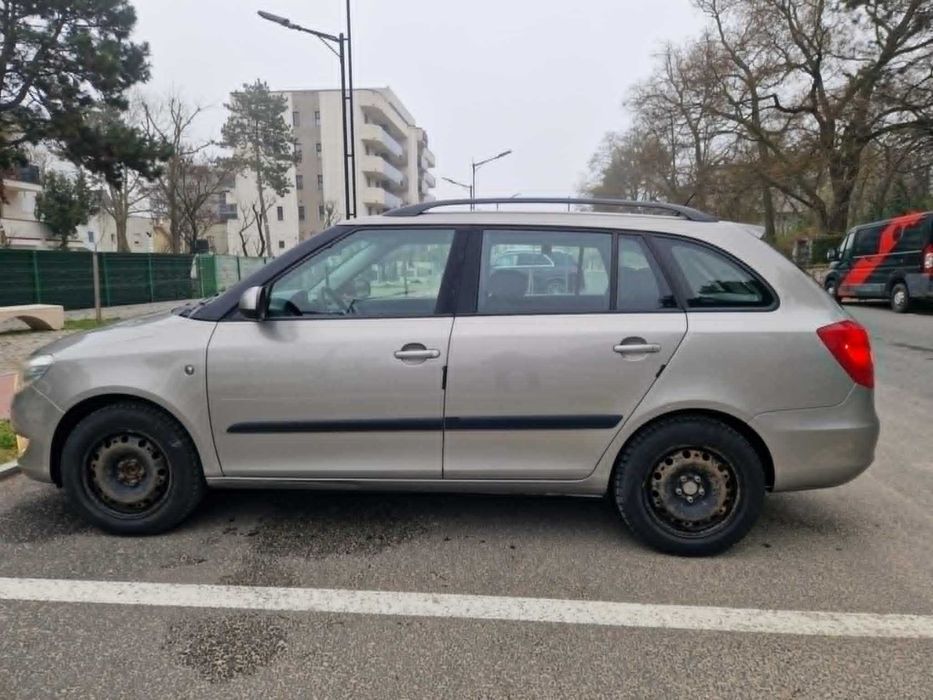 Skoda fabia 2012