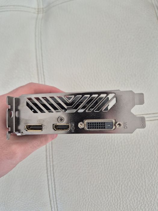 Placa Video GPU Gigabyte gtx 1650 4gb