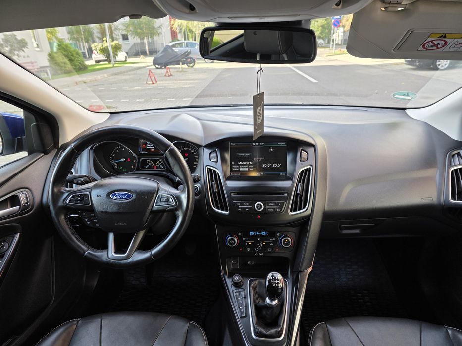 Focus 2015 // 1.5 benzina 150 cai - Unic proprietar