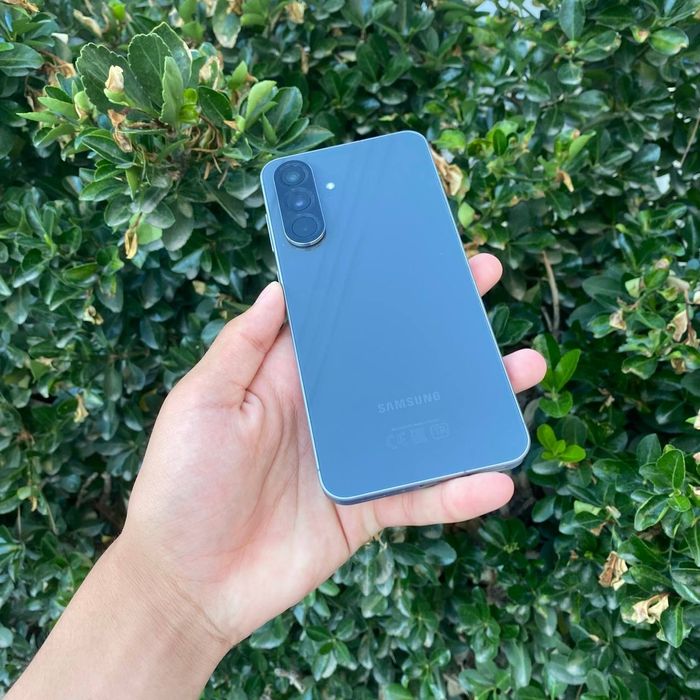 Samsung A56 sotiladi dastavka bor