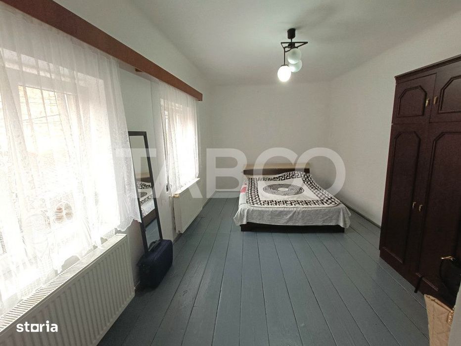 Apartament la casa 3 camere 68 mpu utili in apropiere de Piata Cibin — fotografia 3