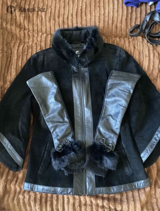 Замшевая куртка