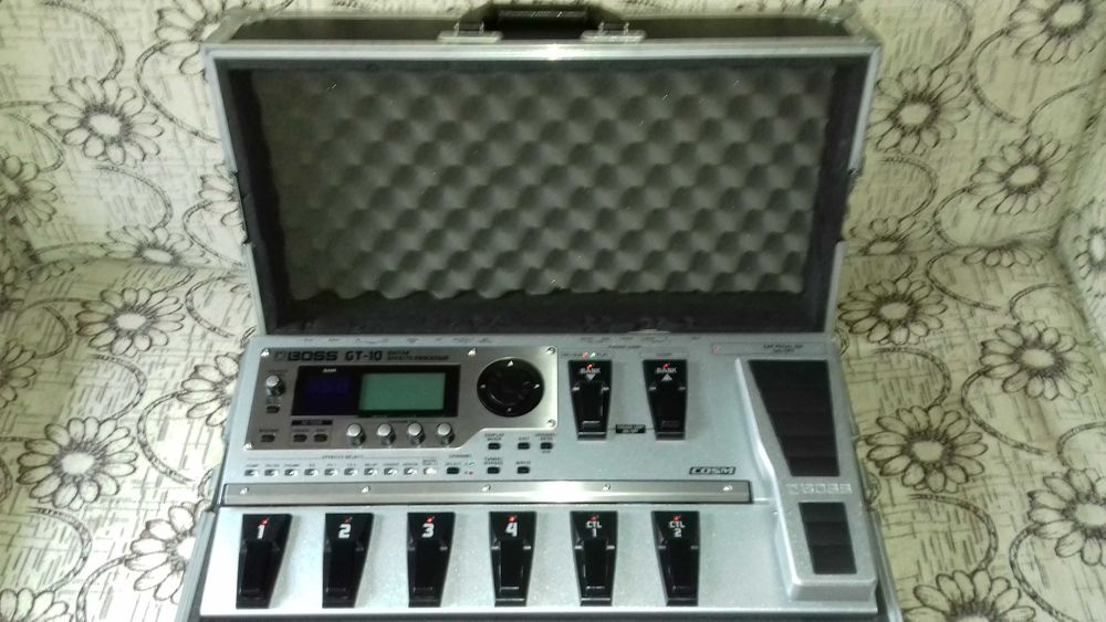 Procesor pentru chitară Boss GT 10